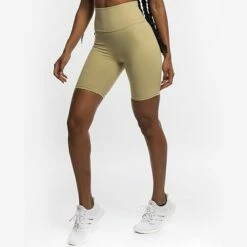 Women's Casual / Sporty Sports Active Shorts Sporty Knee Length Pants Sports Gym Stretchy Solid Color Nylon Quick Dry Moisture Wicking High Waist Green White Black Pink Yellow S M L XL -LIGHTINTHEBOX Shop cssxgi1623395204063