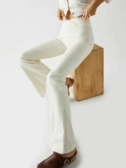 Women's Jeans Bootcut Flare Full Length Denim Micro-elastic High Waist Fashion Streetwear Street Daily Black White XS S Fall Winter 31 Women's Jeans Bootcut Flare Full Length Denim Micro-elastic High Waist Fashion Streetwear Street Daily Black White XS S Fall Winter -LIGHTINTHEBOX Shop odccpg1693466776095