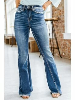 Women's Jeans Flared Pants Distressed Jeans Full Length Denim Side Pockets Micro-elastic Fashion Basic Office Vacation Blue S M
