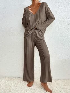 Women's Shirt Pants Sets Dark Grey Black Pink Solid Color Long Sleeve Casual Daily Daily V Neck Regular Fit Spring &Fall 24 Women's Shirt Pants Sets Dark Grey Black Pink Solid Color Long Sleeve Casual Daily Daily V Neck Regular Fit Spring &Fall -LIGHTINTHEBOX Shop tvbgrr1694789540242